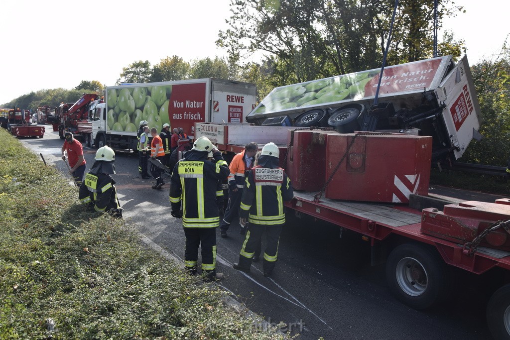 Schwerer VU PKlemm A 57 Rich Innenstadt Hoehe Koeln Chorweiler P203.JPG - Miklos Laubert